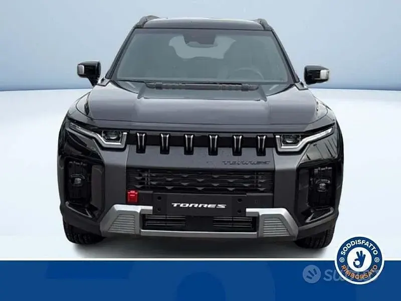Nuova KGM Tivoli 163 CV (119 kW) 2026 Nero SUV