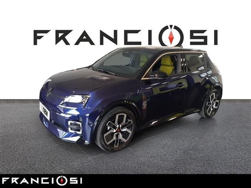 Usata Renault 5 E-Tech Iconic 110 kW (150 CV) 2024 Blu scuro