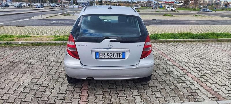 Usata Mercedes A180 Elegance 109 CV (80 kW) 2007 Monovolume