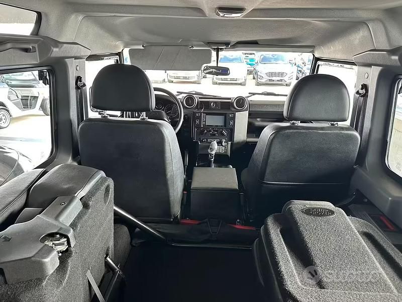 Usata Land Rover Defender 2009 Verde SUV