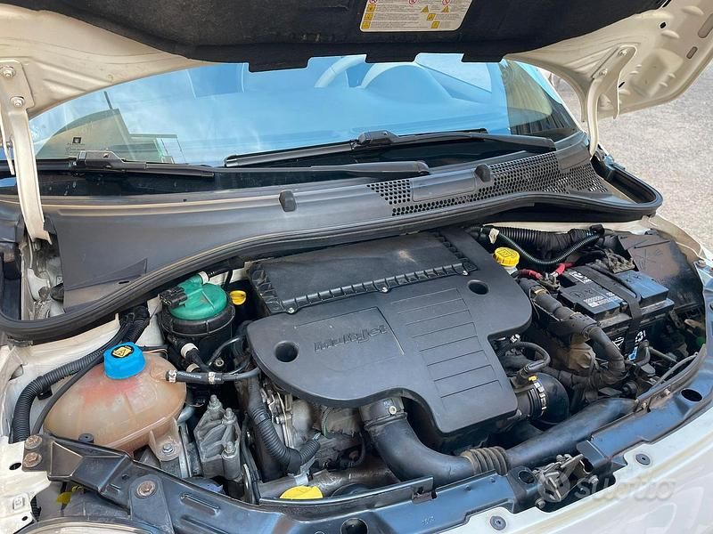 Usata Fiat 500 75 CV (55 kW) 2007 Bianco Utilitaria