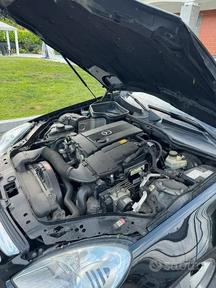 Usata Mercedes SLK200 163 CV (119 kW) 2006 Cabrio