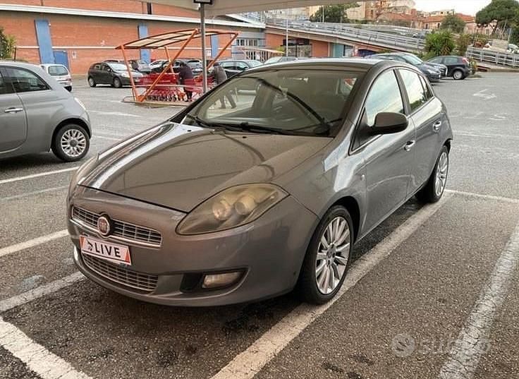 Usata Fiat Bravo Emotion 120 CV (88 kW) 2011 Grigio Utilitaria