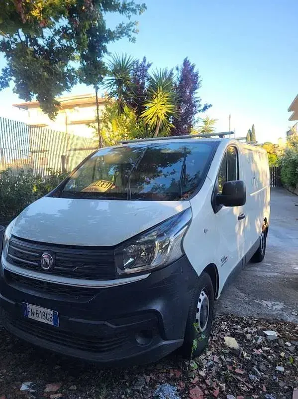 Usata Fiat Talento 121 CV (88 kW) 2018 Bianco Monovolume