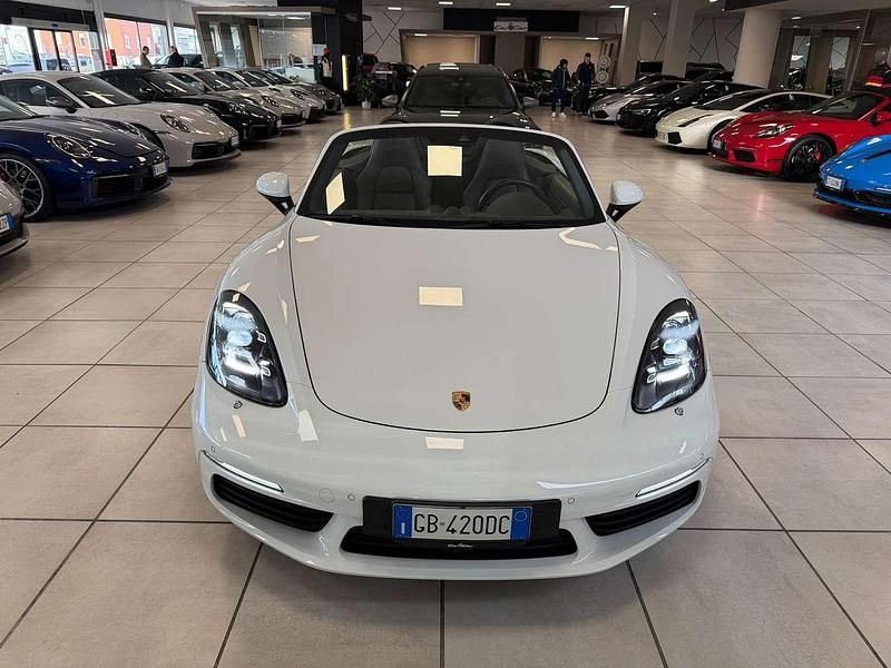 Usata Porsche 718 Boxster 299 CV (219 kW) 2016 Bianco Cabrio