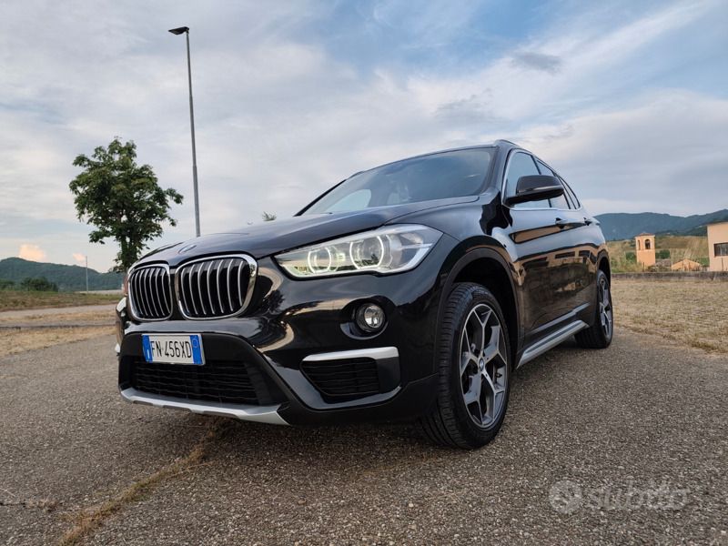 Nero Usata 2018 BMW X1 xLine SUV | 12.000 € (Buon prezzo) - Immagine 1/4