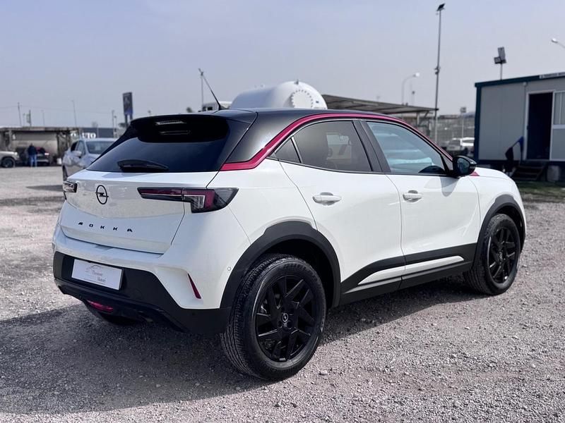Usata Opel Mokka GS Line 101 CV (74 kW) 2022 Bianco SUV