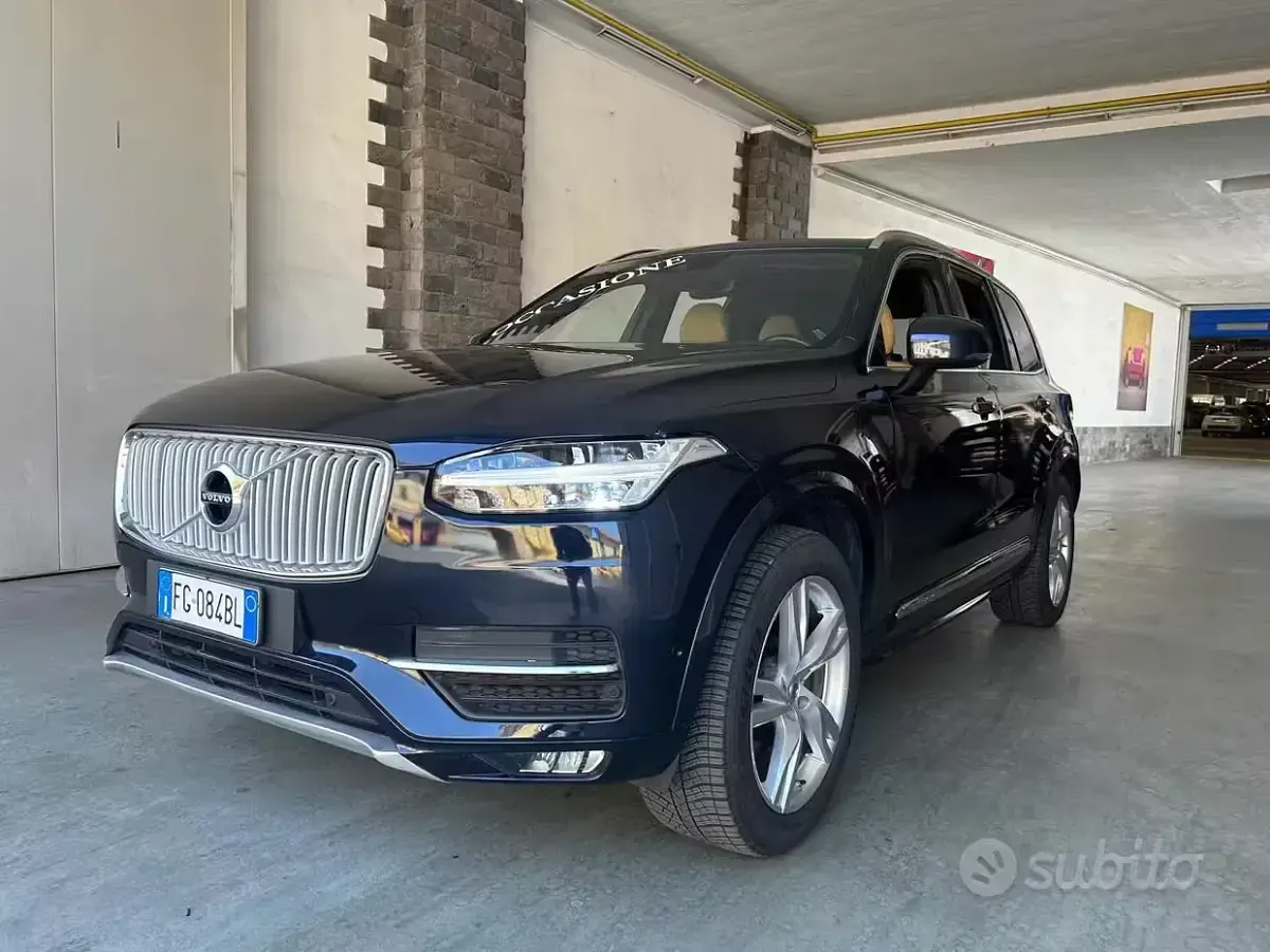 Usata Volvo XC90 Inscription 235 CV (172 kW) 2016 Bluazzurro SUV