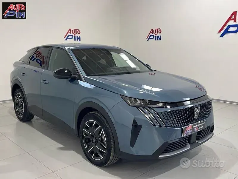 Usata Peugeot 3008 GT-line 195 CV (143 kW) 2025 Other SUV