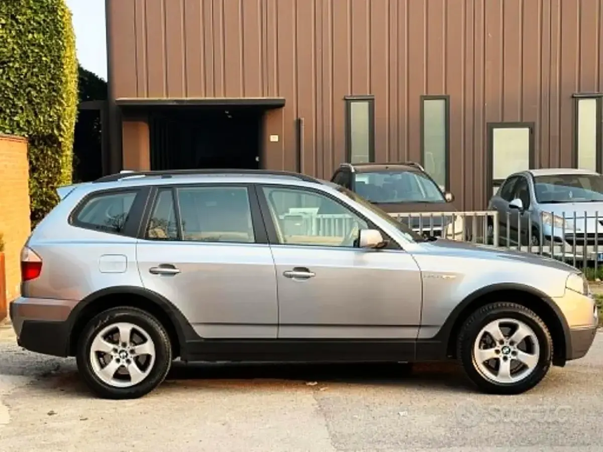 Usata BMW X3 177 CV (130 kW) 2009 Grigio SUV
