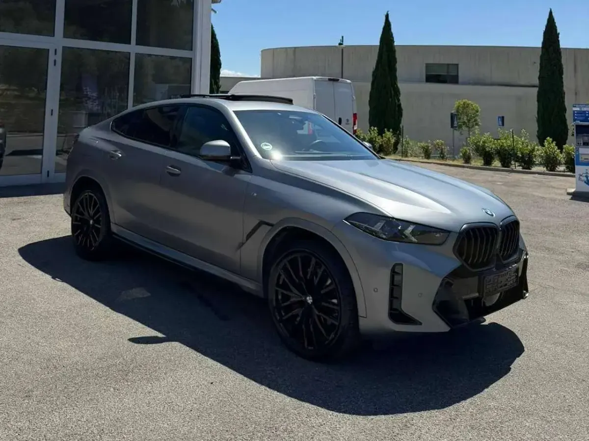 Usata BMW X6 M Sport 265 CV (194 kW) 2026 Frozen SUV