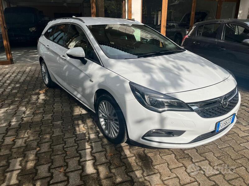Usato 2017 Opel Astra 1.6 Diesel 110 CV (12.500 €)