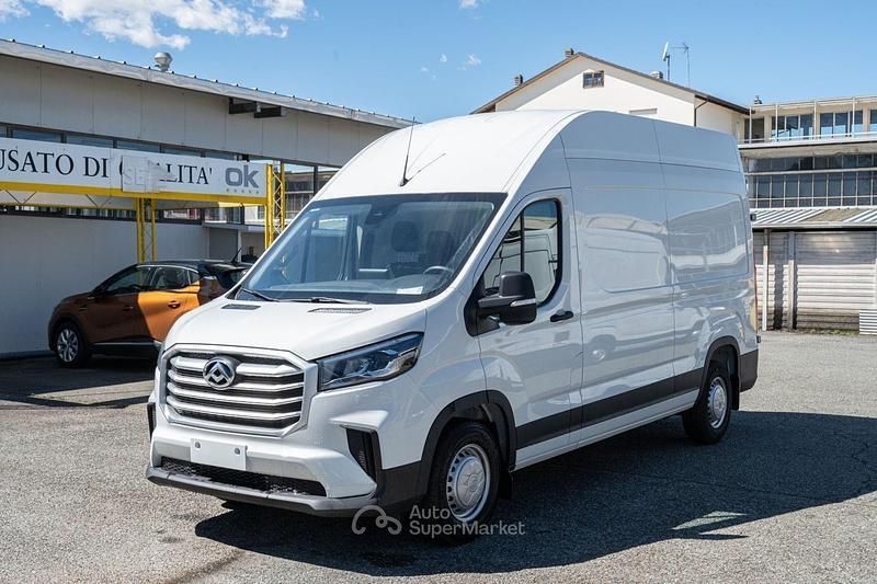 Bianco Nuova 2025 Maxus V90 Furgone | 21.490 € (Buon prezzo) - Immagine 1/4