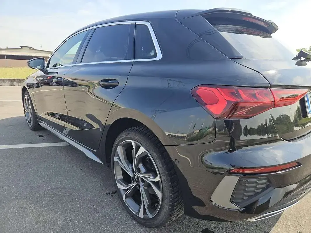 Usata Audi A3 S-Line 131 CV (96 kW) 2023 Berlina