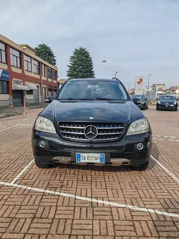 Usata Mercedes ML320 Chrome 224 CV (164 kW) 2006 SUV