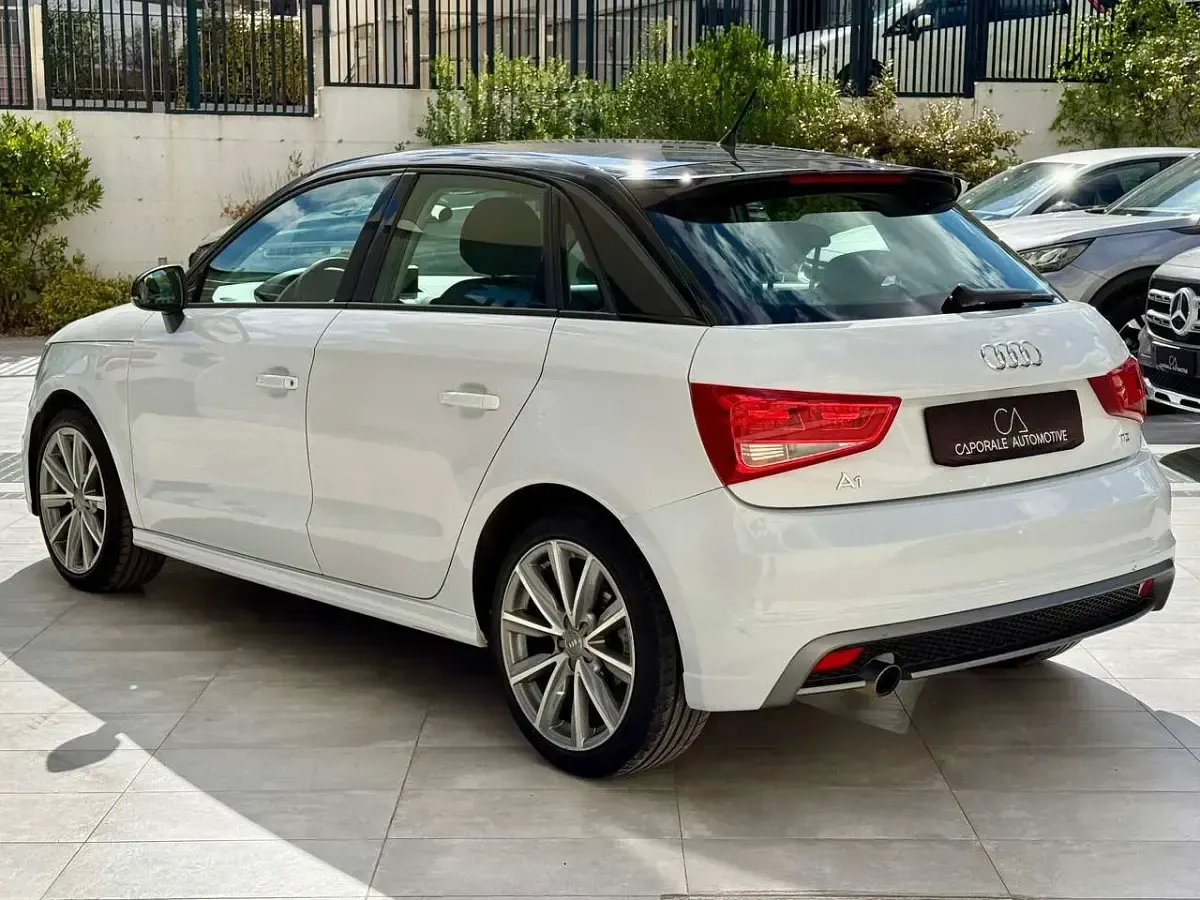 Usata Audi A1 Sportback S-Line 90 CV (66 kW) 2014 Bianco Utilitaria