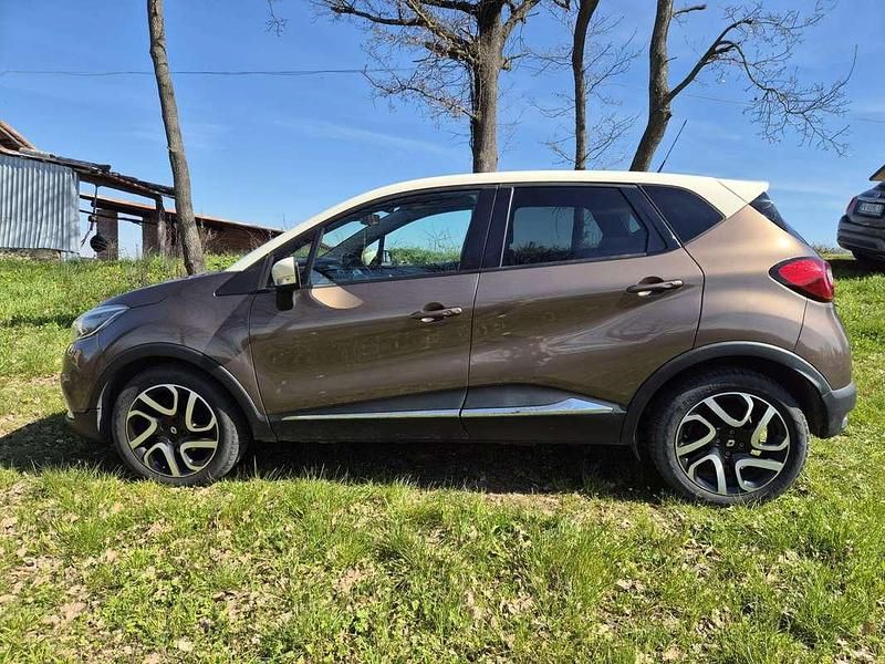 Usata Renault Captur 90 CV (66 kW) 2015 SUV