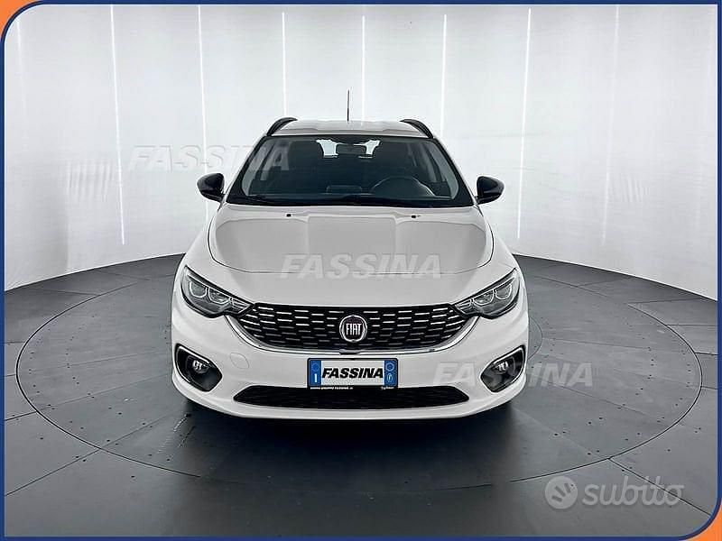 Usata Fiat Tipo Lounge 120 CV (88 kW) 2017 Bianco Station wagon