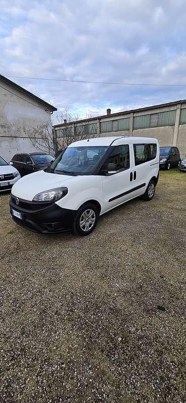 Usata Fiat Doblò 95 CV (69 kW) 2018 Monovolume