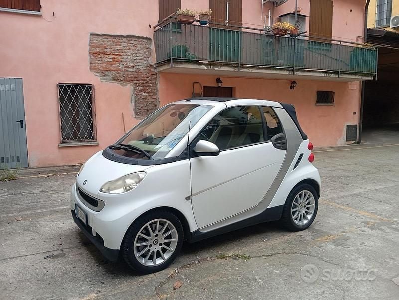 Usata Smart ForTwo Cabrio 71 CV (52 kW) 2007 Bianco Cabrio