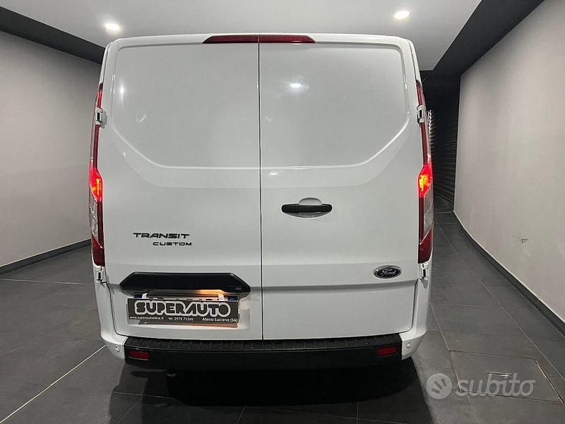 Usata Ford Transit Custom Titanium 131 CV (96 kW) 2021 Bianco Furgone