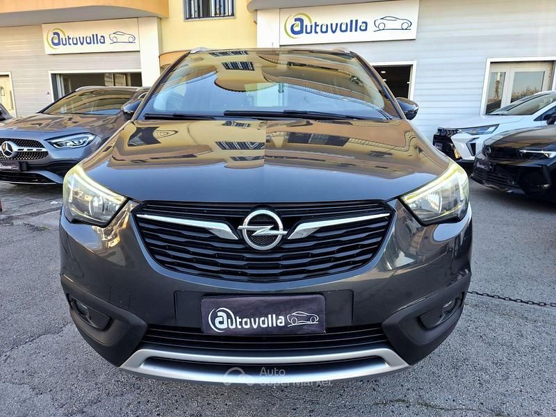 Occasion Opel Crossland X Innovation 99 ch (72 kW) 2017 Gris SUV