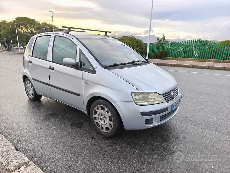 Usata Fiat Idea 2009 Grigio Monovolume