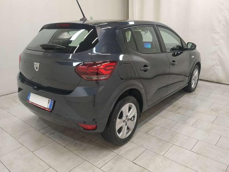 Usata Dacia Sandero Comfort 101 CV (74 kW) 2022 Grigio Utilitaria