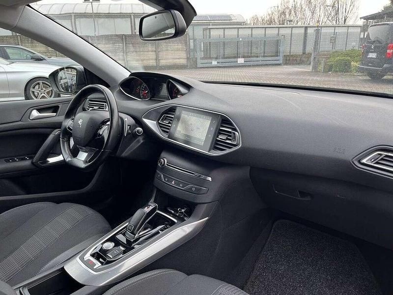 Usata Peugeot 308 SW Allure 131 CV (96 kW) 2019 Blu Station wagon