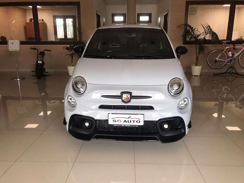 Usata Abarth 595 Custom 135 CV (99 kW) 2015 Argento Utilitaria