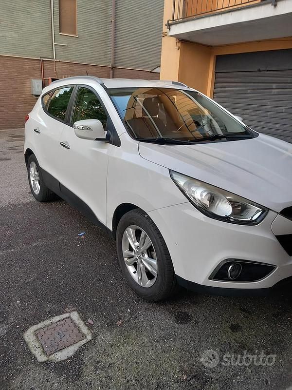 Usata Hyundai ix35 115 CV (84 kW) 2011 Bianco SUV