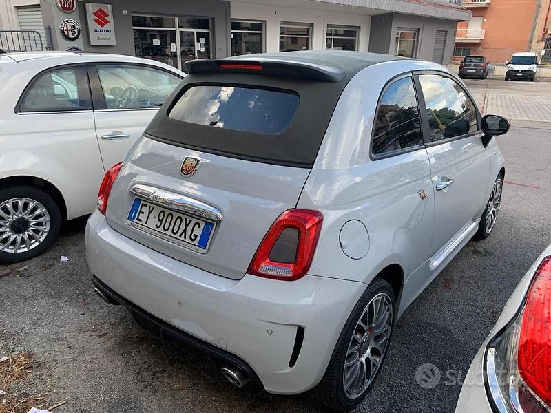 Usata Abarth 500C 140 CV (102 kW) 2015 Grigio Cabrio