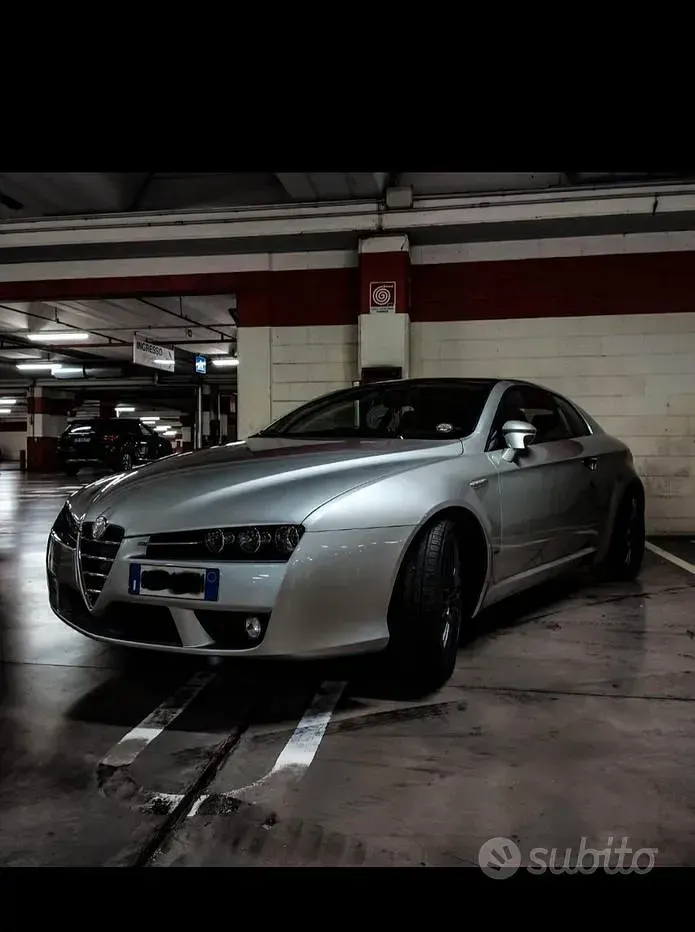 Usata Alfa Romeo Brera 185 CV (136 kW) 2005 Grigio Coupé