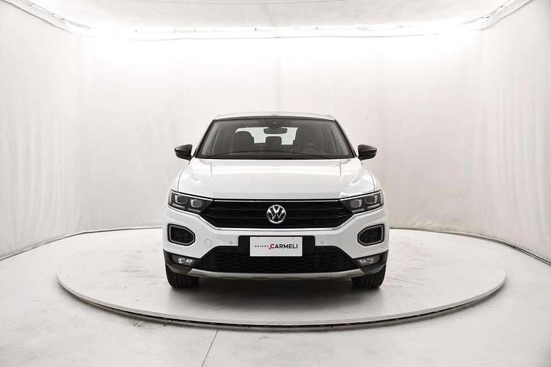 Usata VW T-Roc Advance 150 CV (110 kW) 2019 Pure white  nero SUV