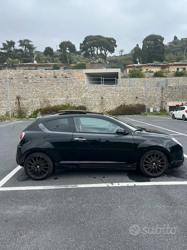 Gebraucht Alfa Romeo MiTo 85 PS (62 kW) 2013 Schwarz Kleinwagen