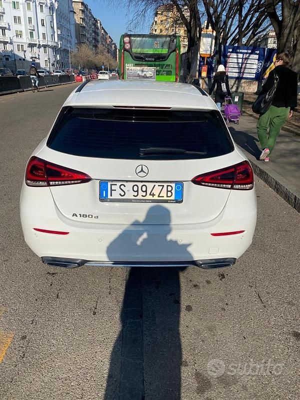 Usata Mercedes A180 116 CV (85 kW) 2018 Bianco Utilitaria