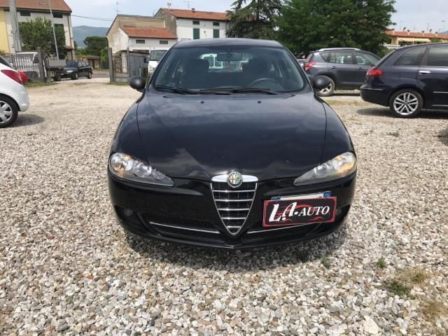 Alfa Romeo 147 1 6 Benzina 120 Cv 2007 Risparmia 1 700