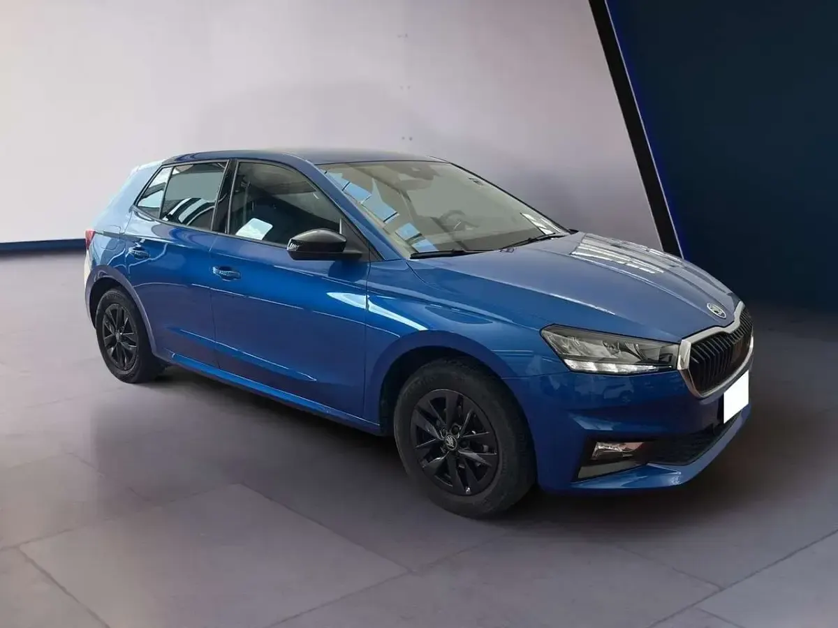 Usata Skoda Fabia 80 CV (58 kW) 2025 Blu/azzurro Utilitaria