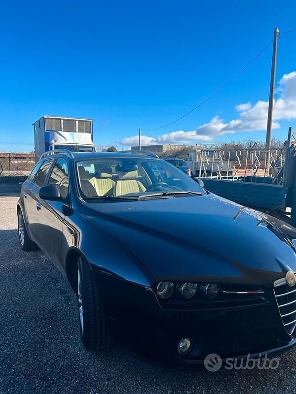 Usata Alfa Romeo 159 150 CV (110 kW) 2009 Nero Station wagon