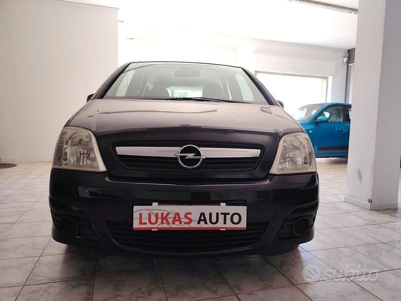 Usata Opel Meriva Club 90 CV (66 kW) 2010 Nero Monovolume