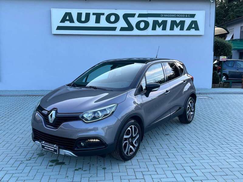 Usata Renault Captur 120 CV (88 kW) 2017 Grigio SUV