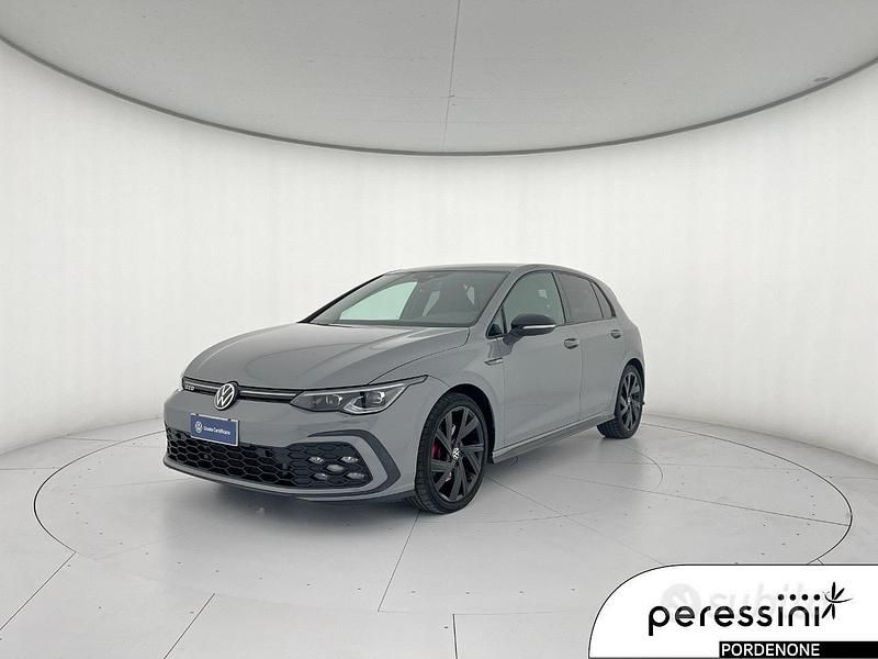 Grigio Usata 2022 VW Golf GTD Tre volumi | 33.900 € (Buon prezzo) - Immagine 1/4