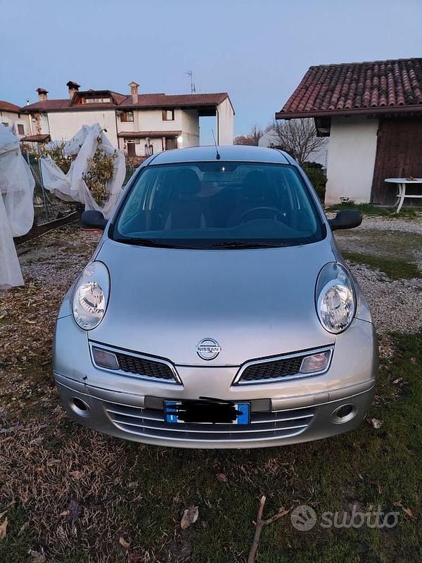 Usata Nissan Micra 2010 Grigio Utilitaria