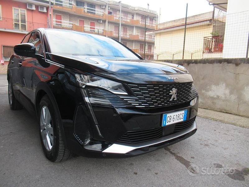 Usata Peugeot 3008 Allure 131 CV (96 kW) 2021 Nero SUV