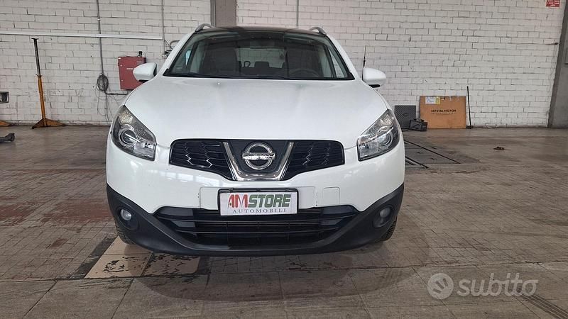 Usata Nissan Qashqai +2 Tekna 110 CV (80 kW) 2011 Bianco SUV