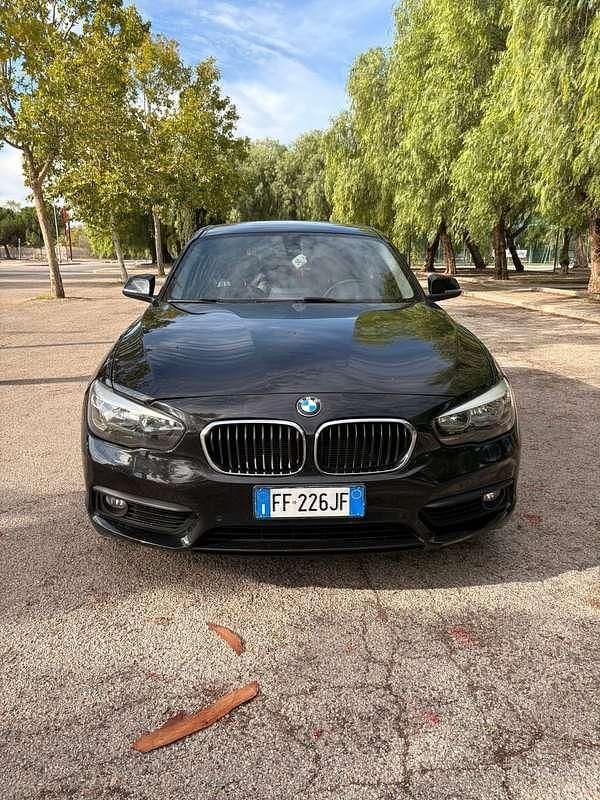 Usata BMW 120 Sport Line 190 CV (139 kW) 2016 Nero Utilitaria