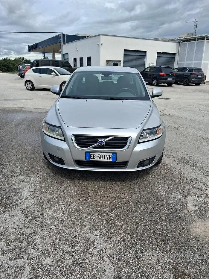 Usata Volvo V50 101 CV (74 kW) 2010 Grigio Station wagon