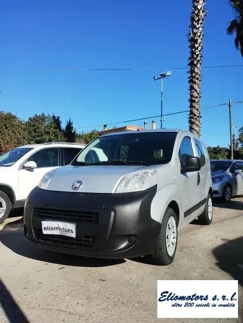 Usata Fiat Fiorino 95 CV (69 kW) 2012 Argento Monovolume