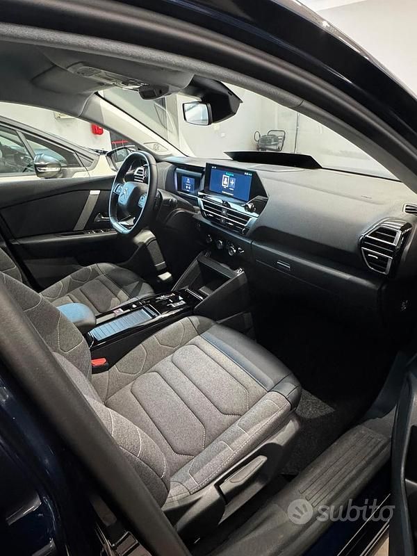 Usata Citroën C4 PureTech 130 CV (95 kW) 2024 Grigio SUV