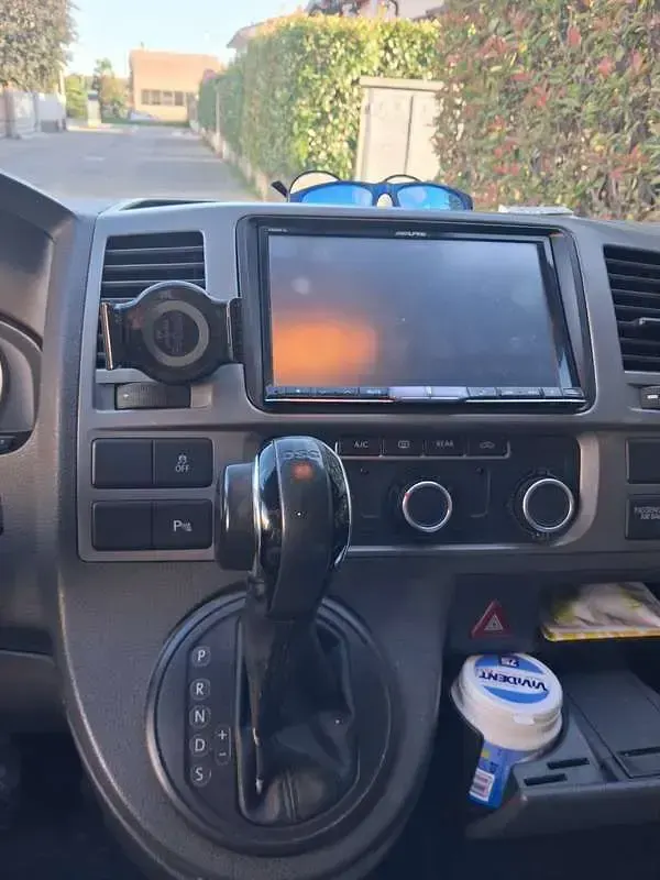 Usata VW Caravelle 190 CV (139 kW) 2014 Bianco Furgone